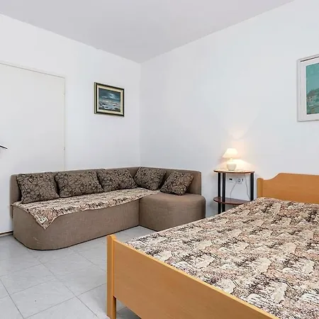 Pjescana Uvala 14564b Apartment *