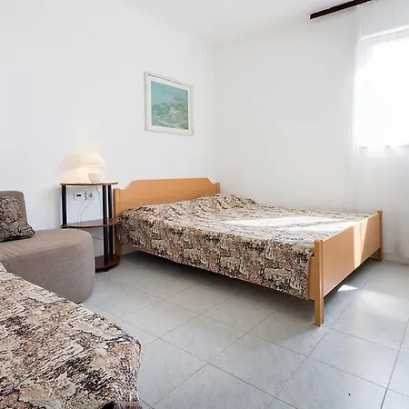 Pjescana Uvala 14564b Lejlighed *